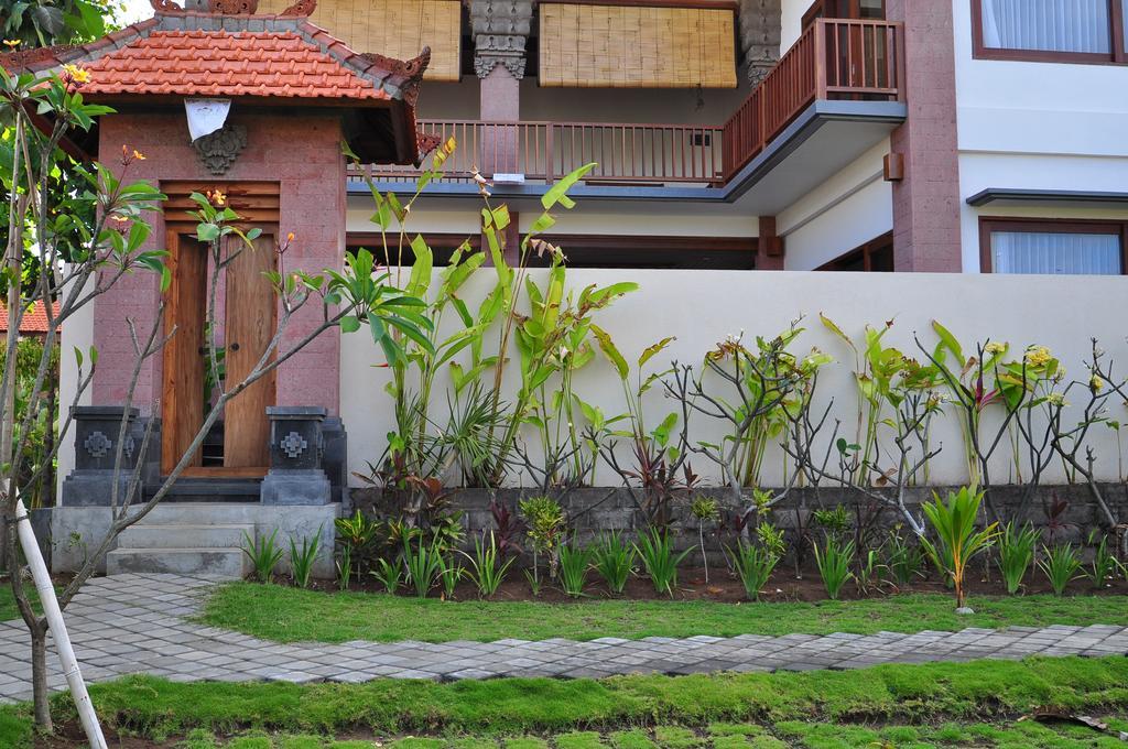 Si Doi Hotel Legian Kuta Lombok Quarto foto